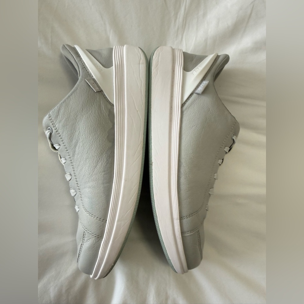 KIZIK | Women’s SZ 10.5 | Gray Sydney Sneakers | HARBOR MIST Comfort - Picture 6 of 11